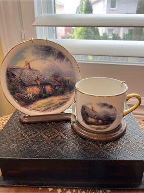 Thomas Kinkade Painter of Light Moonlight Cottage Plate and Mug Set